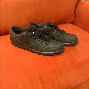 Nike Men's All Black Dunks